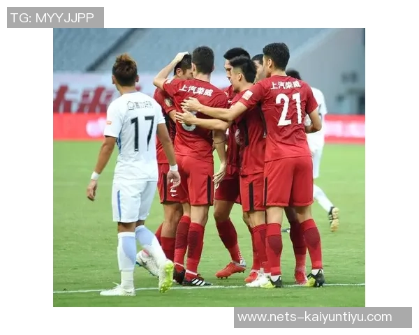 富力与上港精彩对决录播回顾分析赛场亮点与精彩瞬间尽在其中